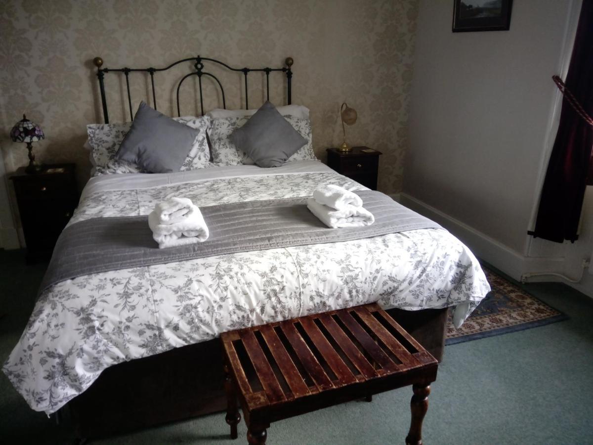 Dunallan Guest House Grantown-on-Spey Bagian luar foto