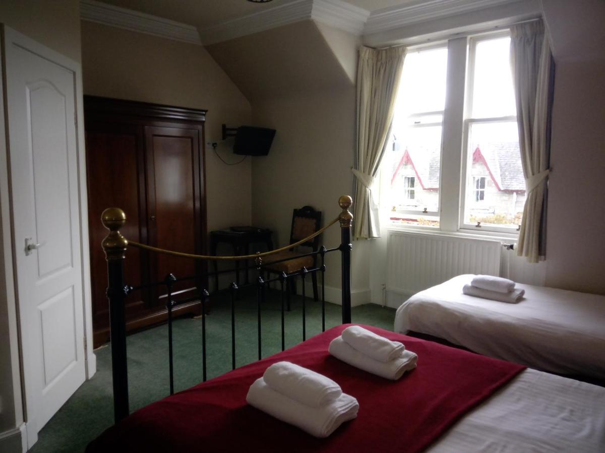 Dunallan Guest House Grantown-on-Spey Bagian luar foto