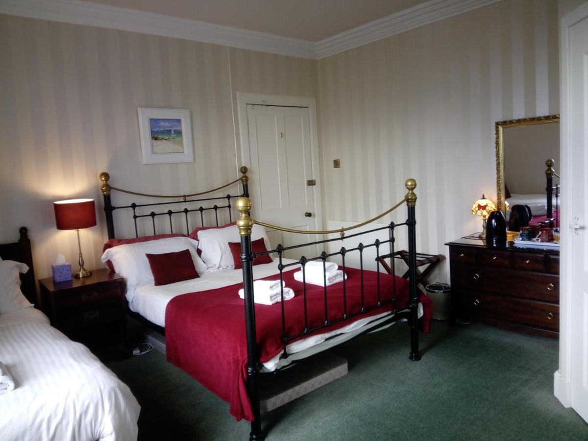 Dunallan Guest House Grantown-on-Spey Bagian luar foto