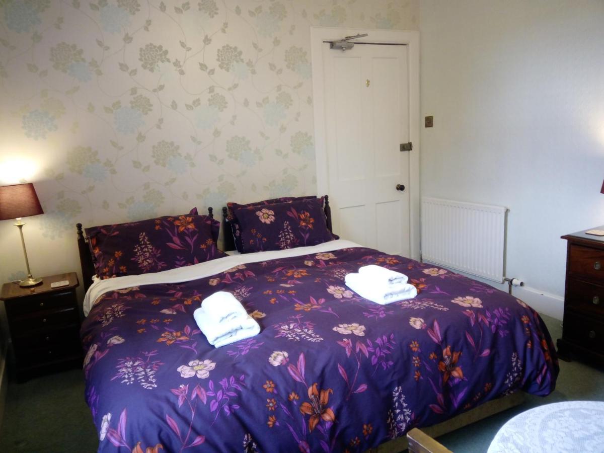 Dunallan Guest House Grantown-on-Spey Bagian luar foto