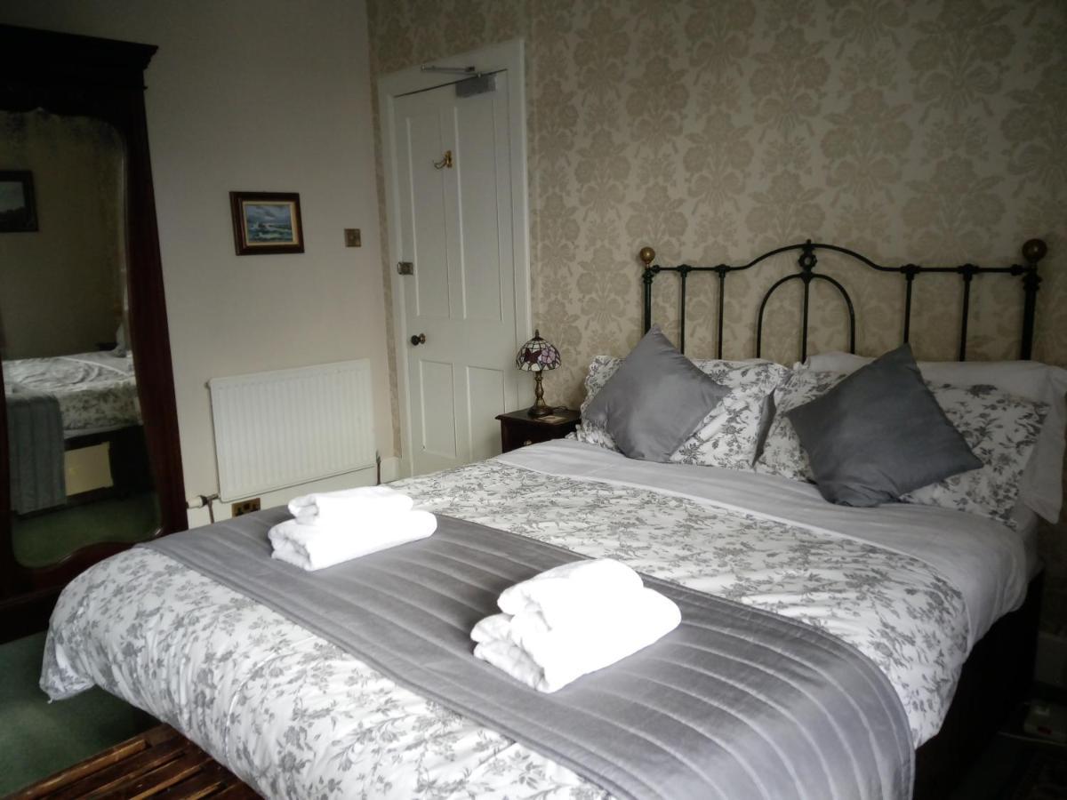Dunallan Guest House Grantown-on-Spey Bagian luar foto