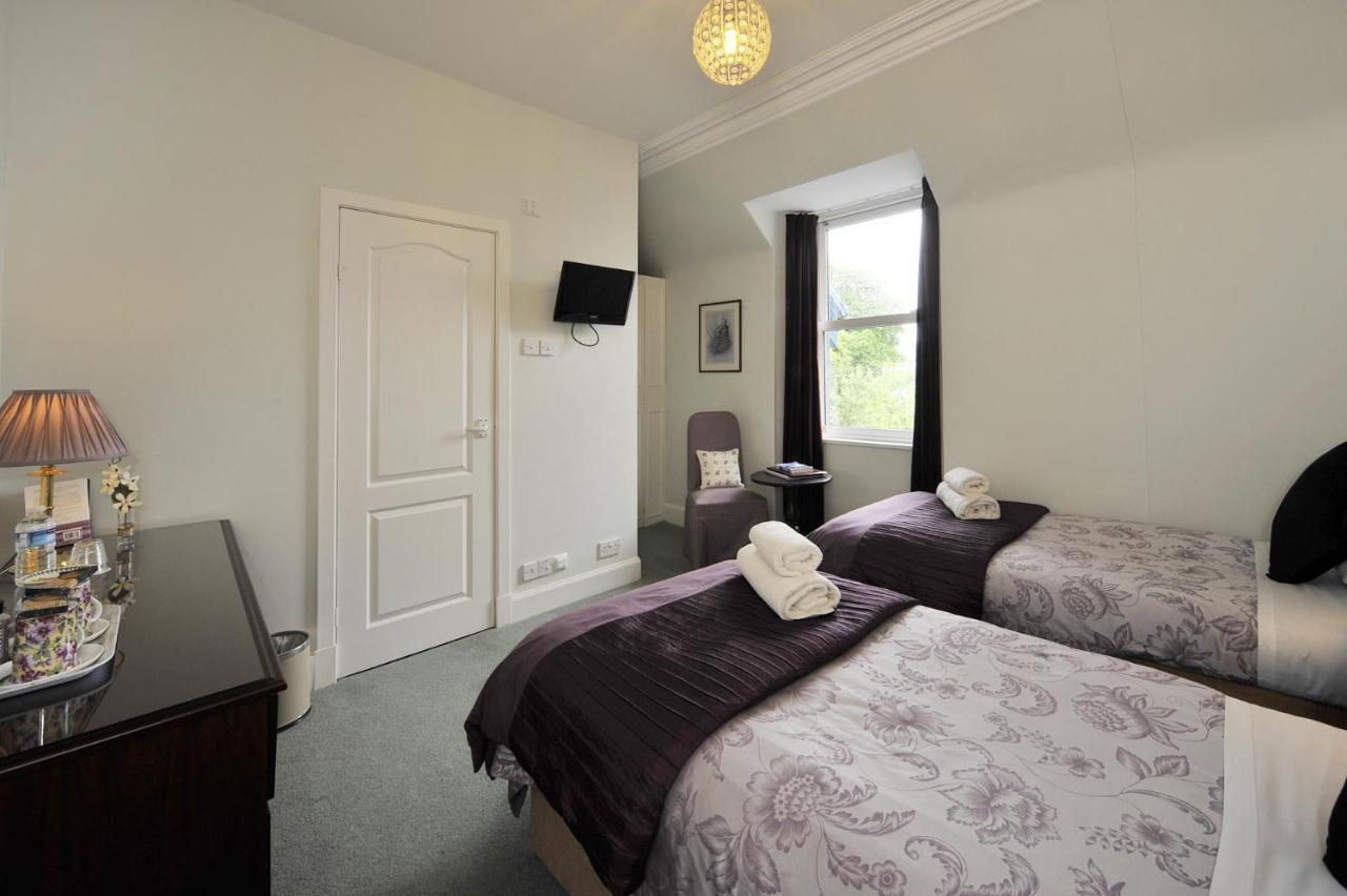 Dunallan Guest House Grantown-on-Spey Bagian luar foto